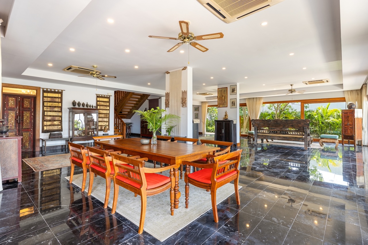 Baan Phuttarak Baan Phuttarak Dining