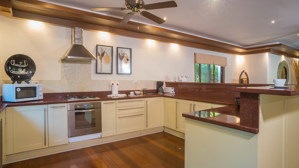 Western Kitchen