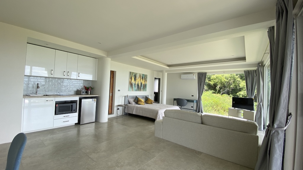 Bang Po Sea View Apartment Open Plan