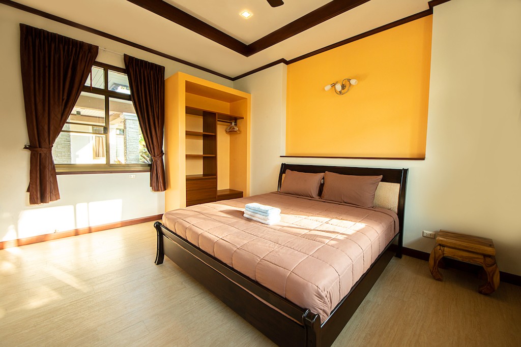 Bang Rak Koh Samui Villa Bedroom 2