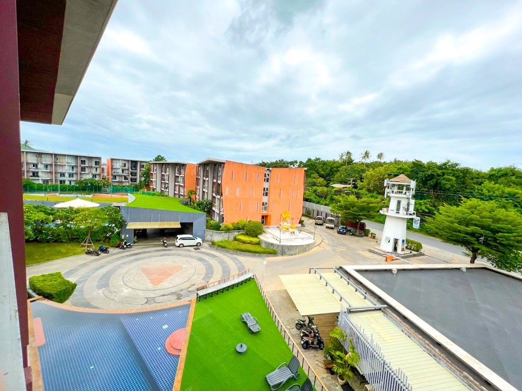 Bang Rak Sea View Apartment Koh Samui Community