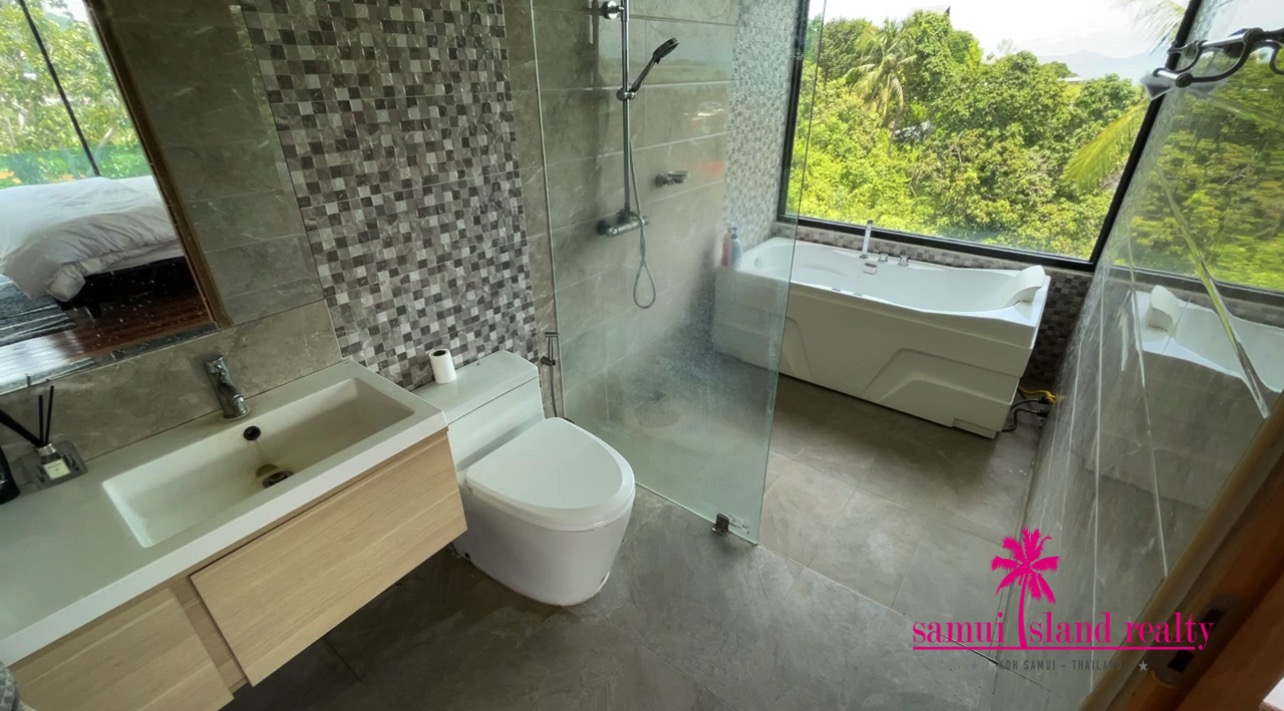 Bang Rak Sea View Villa Bathroom