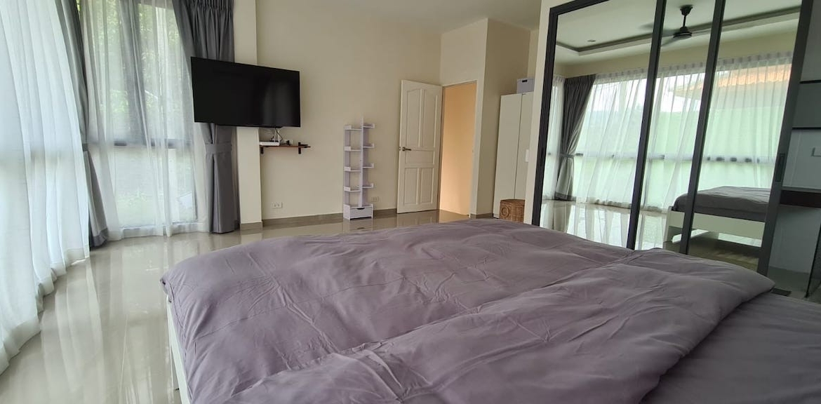 Bangrak Property Koh Samui Bedroom