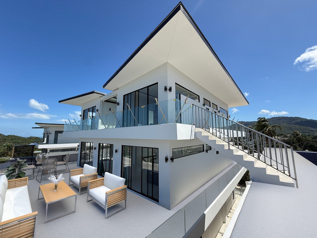 Bangrak Sea View Property