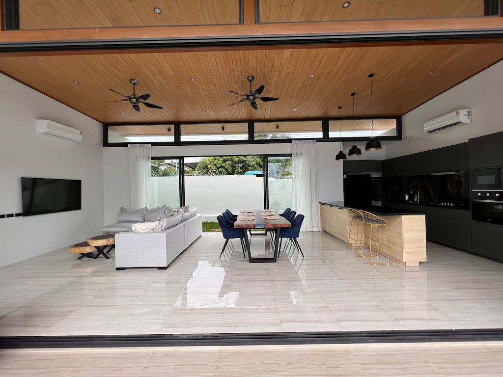 Bangrak Villa Ko Samui Open Plan Living