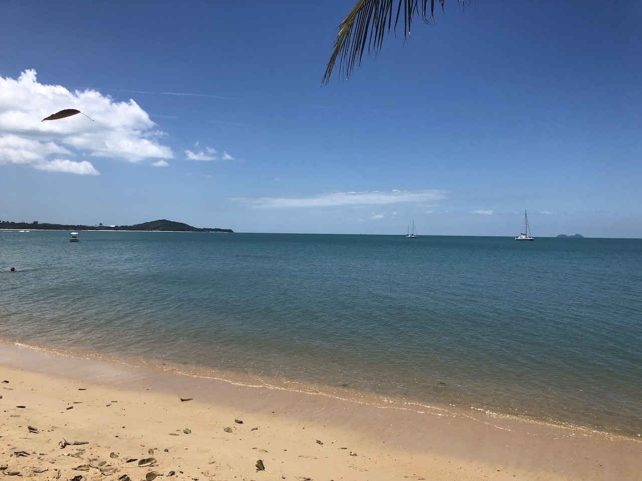 Beachfront Land For Sale On Maenam Beach – image 2 Beachfront Land For Sale On Maenam Beach – Land in Koh Samui (photo 2)