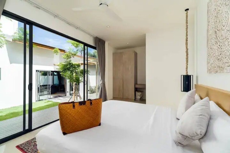 Beachfront Property In Koh Samui Bedroom