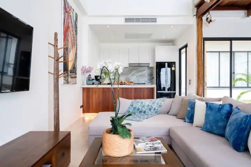 Beachfront Property In Koh Samui Lounge
