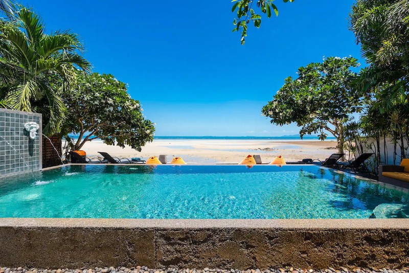 Beachfront Villa In Koh Samui Swimming Pool