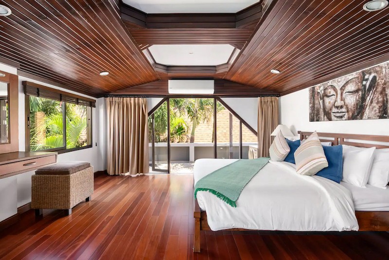 Beachfront Villa In Koh Samui Bedroom 3