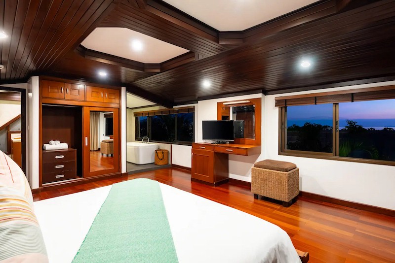 Beachfront Villa In Koh Samui Bedroom