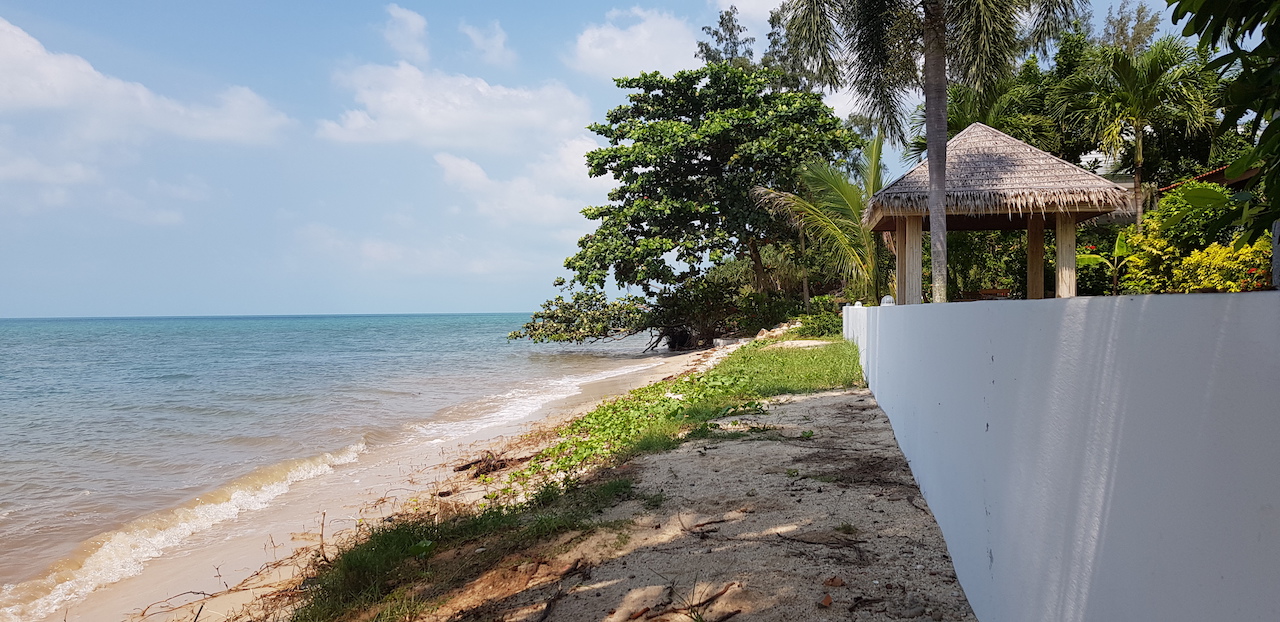 Beachside Bungalow For Sale Ko Samui – image 1 Beachside Bungalow For Sale Ko Samui – Residential All in Koh Samui (photo 1)