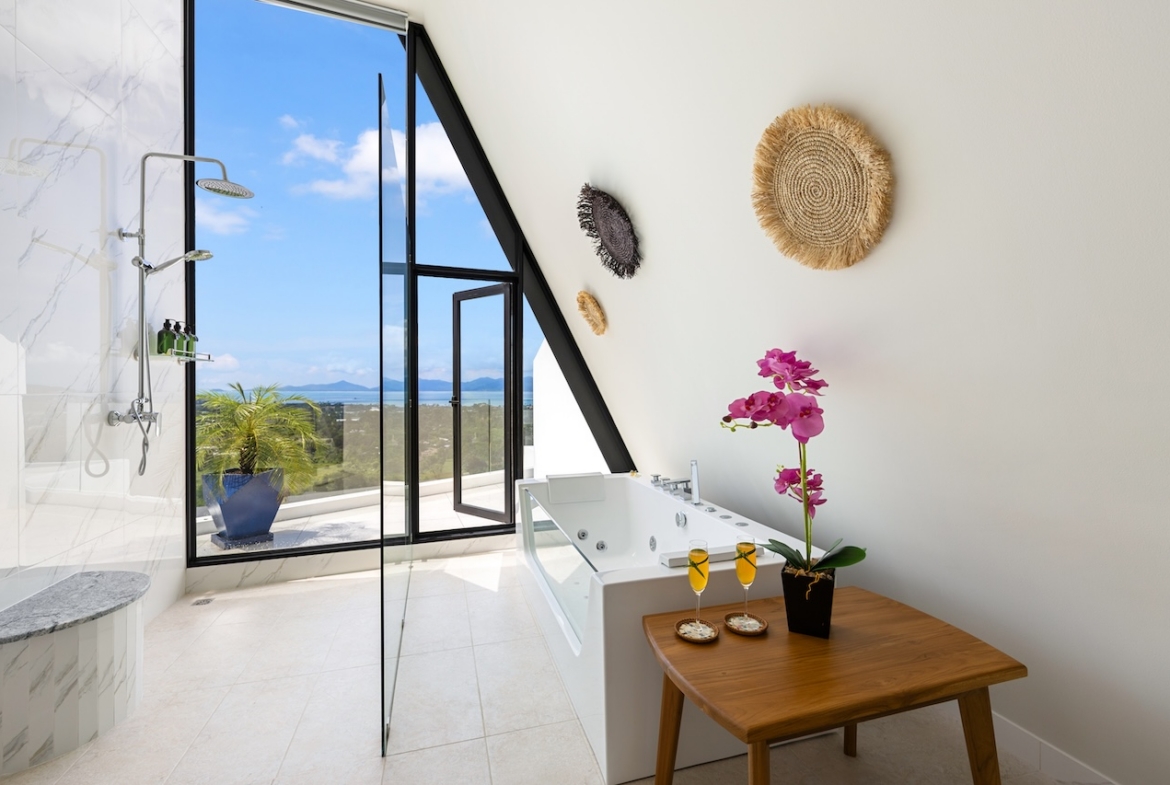 Blue Pearl Villa Bathroom