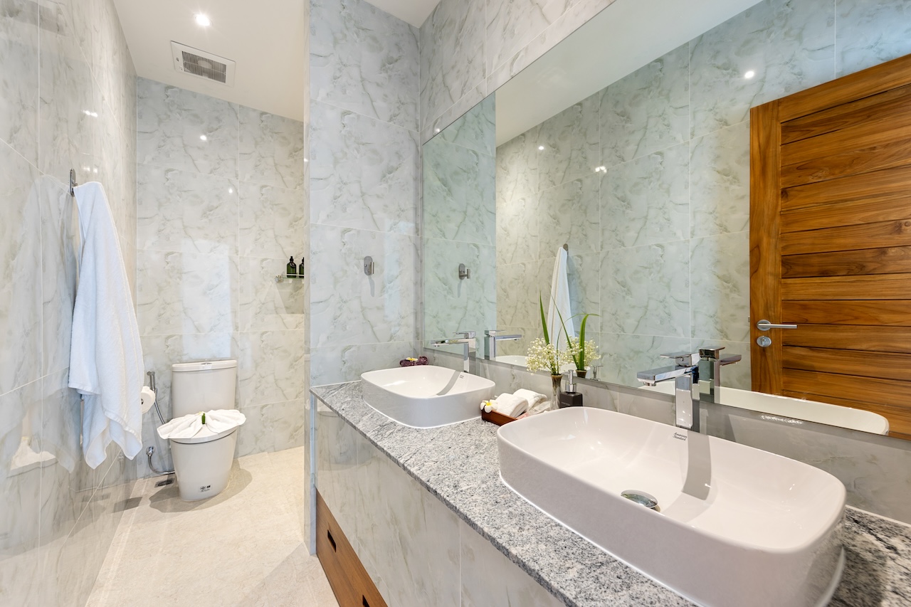 Blue Pearl Villa Blue Pearl Villa Bathroom