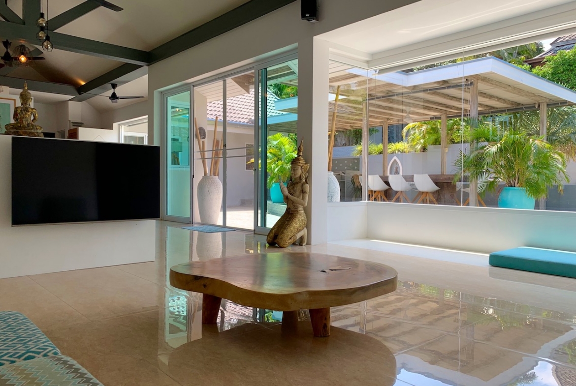 bophut pool villa Living Area