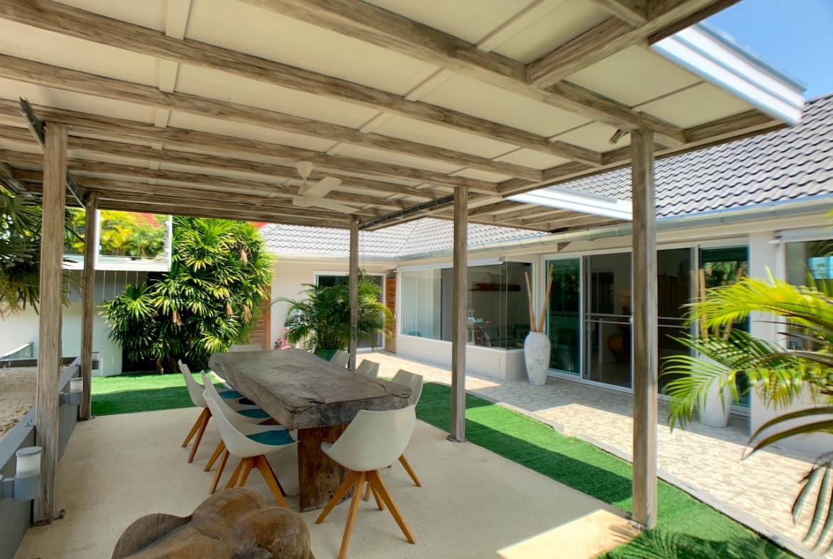 bophut pool villa Outdoor Covered Area