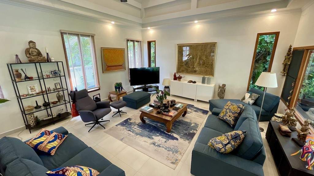 Bophut Property Lounge
