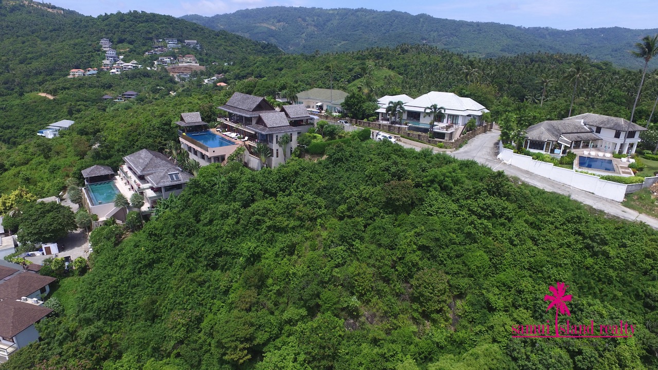 Surrounding Villas