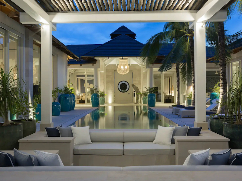 Chaweng Beach Villa Sala At Night