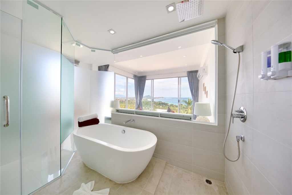 Chaweng Noi 3-Bed Sea View Property For Sale bathroom