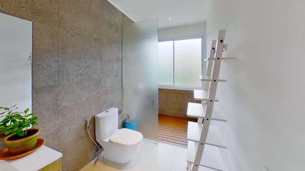 Chaweng Noi Pool Villa Shower