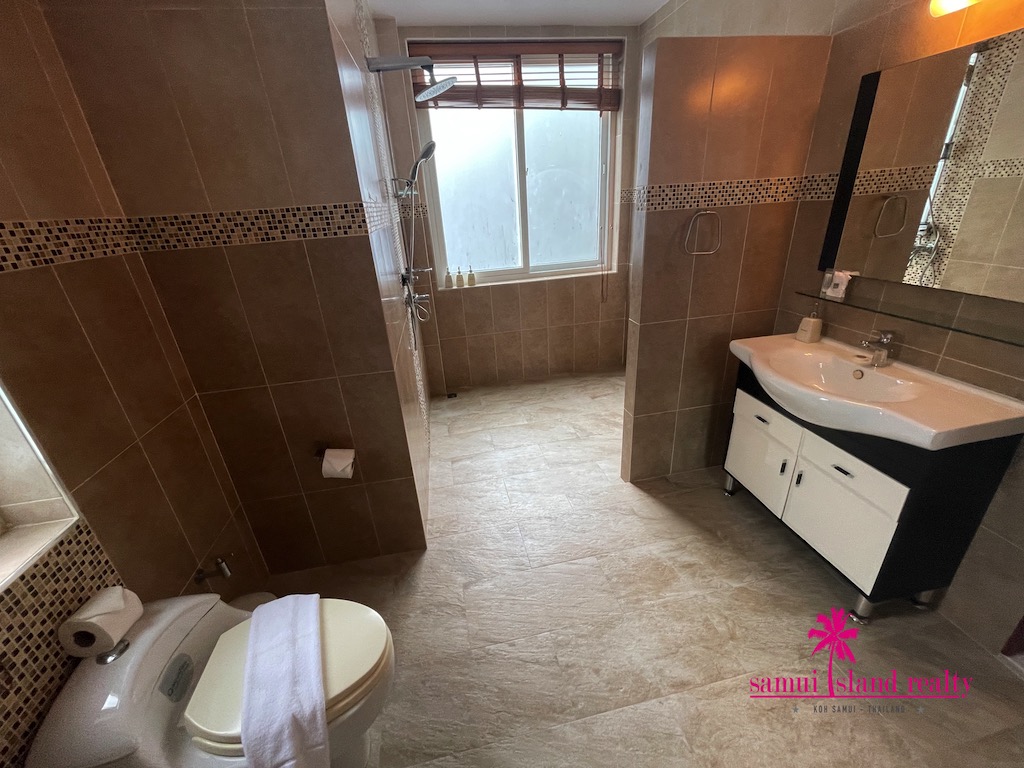 Bathroom 4