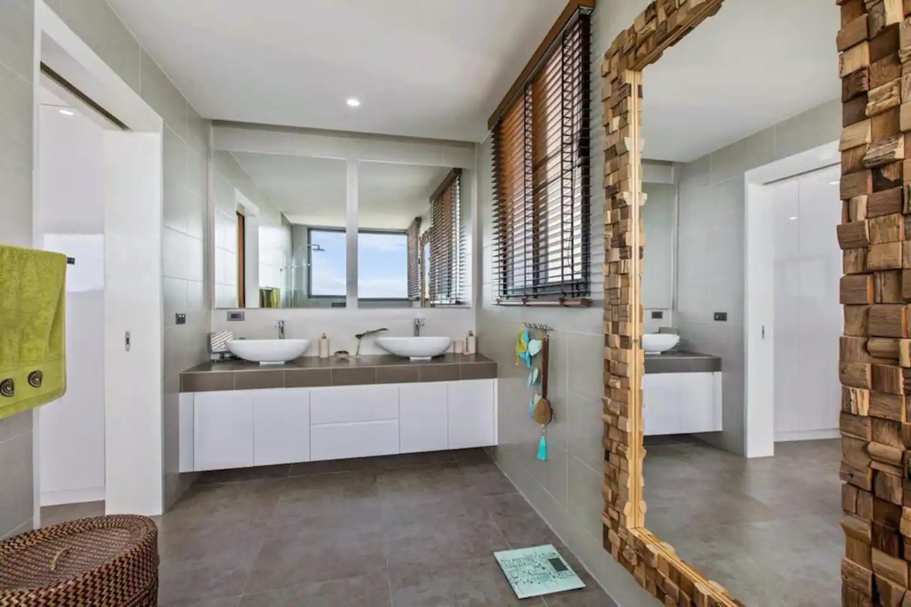 Chaweng Noi Property Koh Samui Bathroom 2