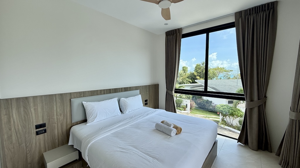 Chaweng Noi Three Bedroom Property Master