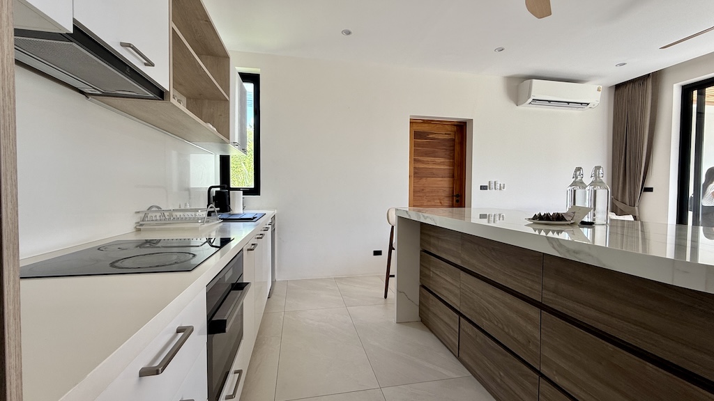 Chaweng Noi Three Bedroom Property Kitchen