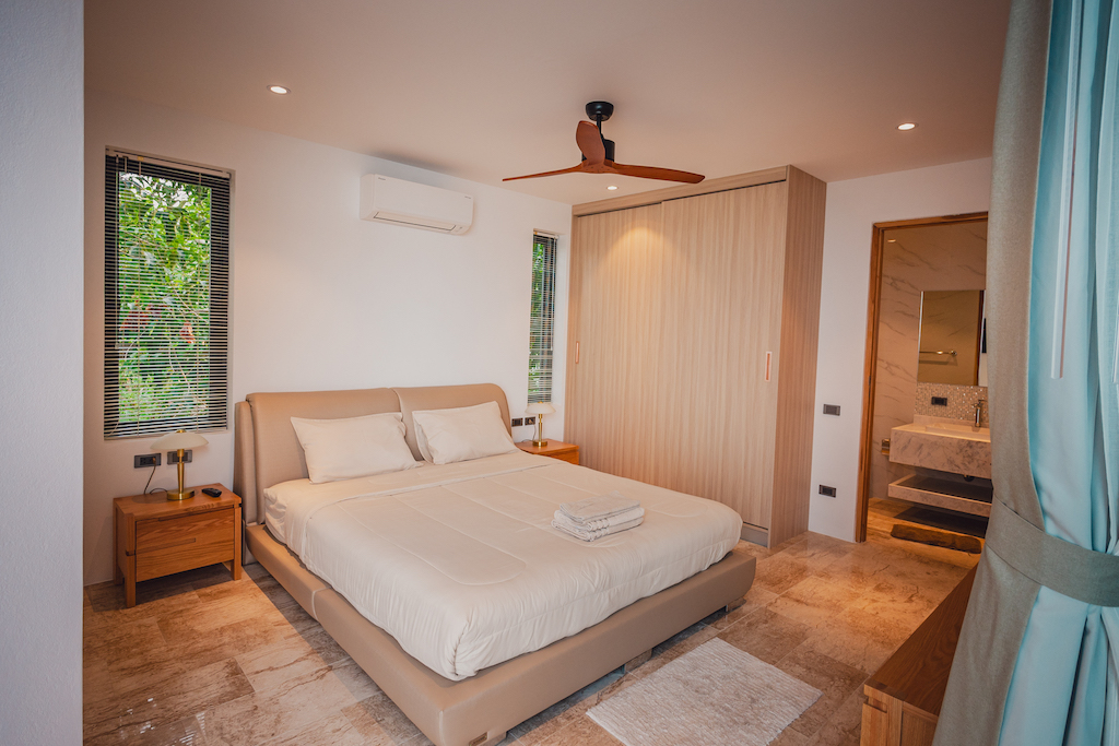 Chaweng Noi Villa bedroom
