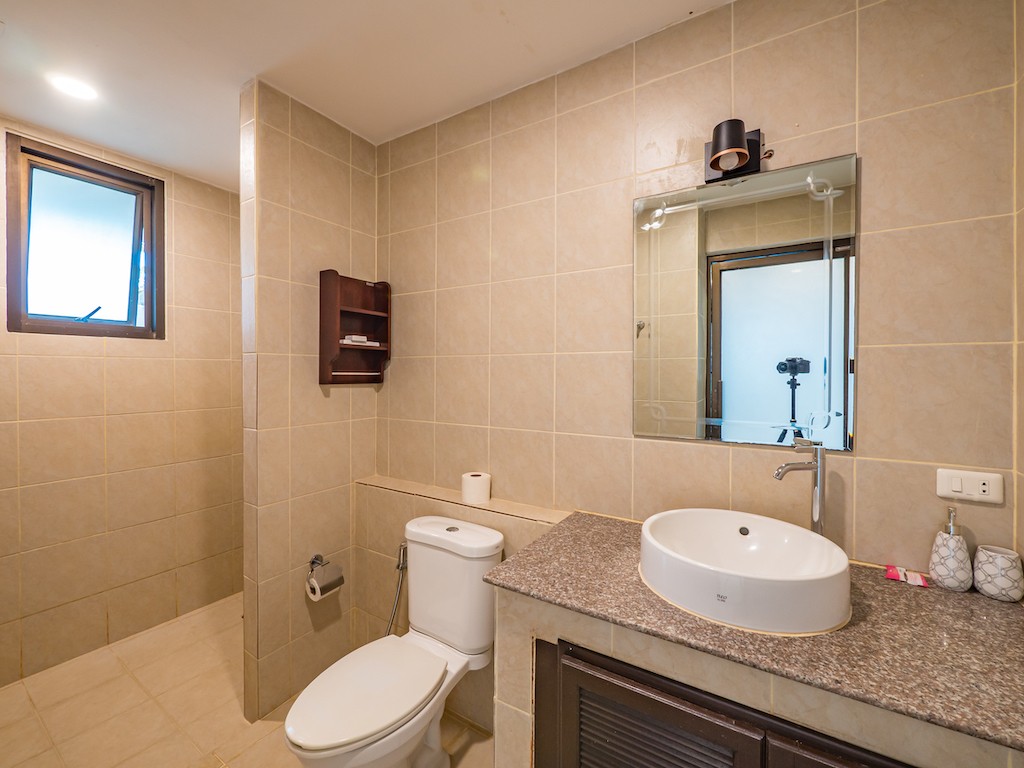 Chaweng Villa Koh Samui Bathroom