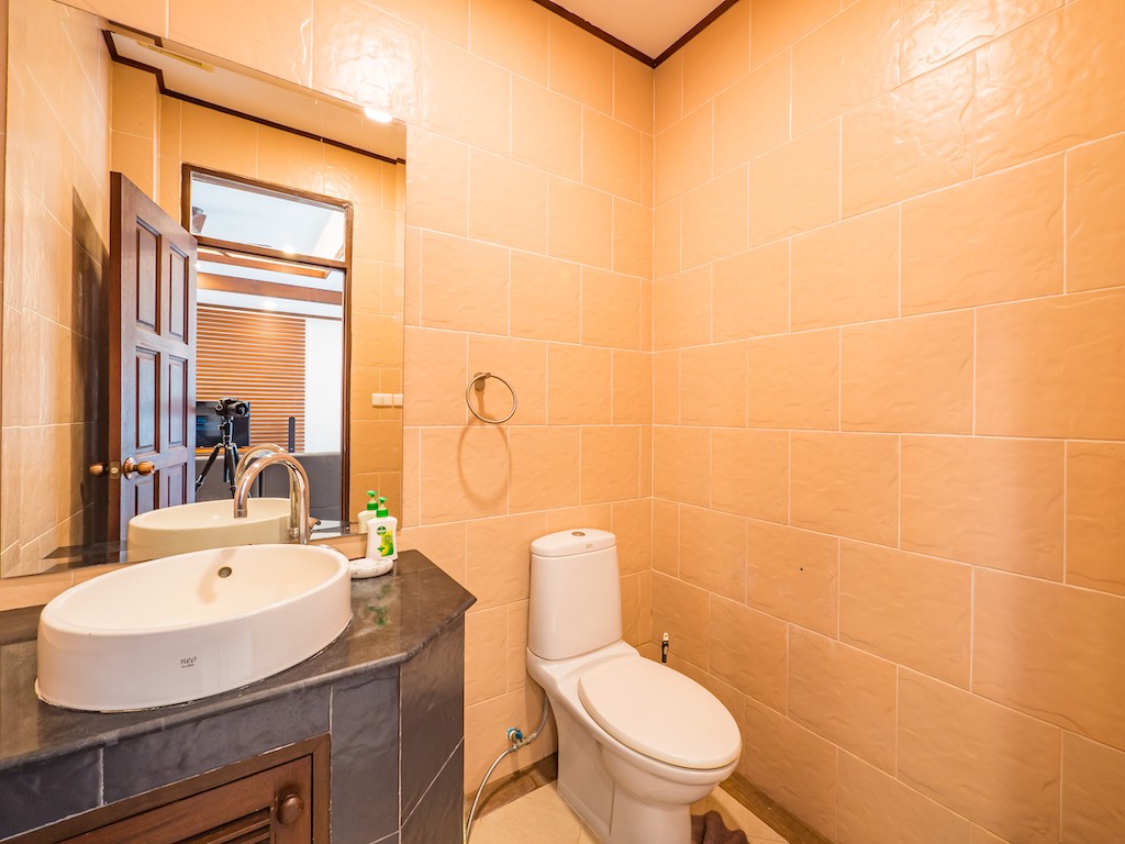 Chaweng Villa Koh Samui Bathroom