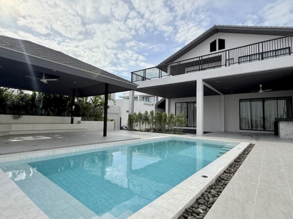 Choeng Mon 3-Bed Property Exterior