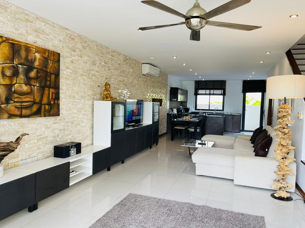 Choeng Mon Gardens Property Living Area