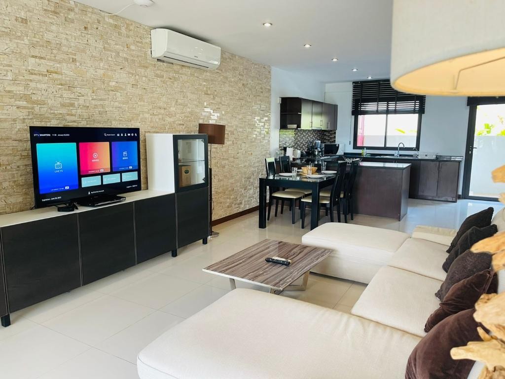 Choeng Mon Gardens Property Lounge