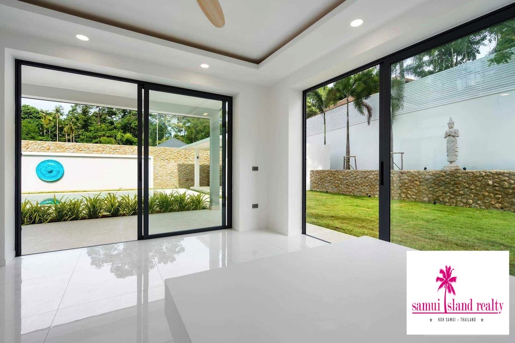 Contemporary Villa For Sale In Koh Samui Bedroom