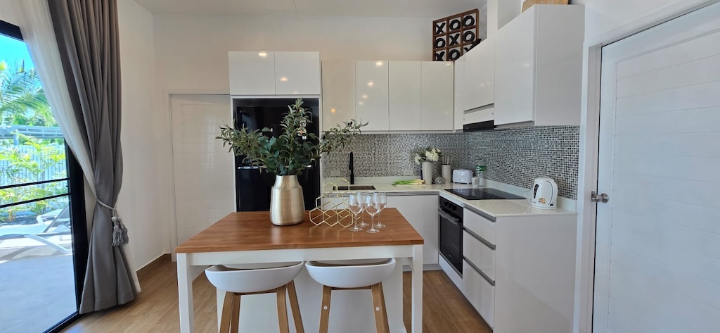D2 Residence Villa Kitchen