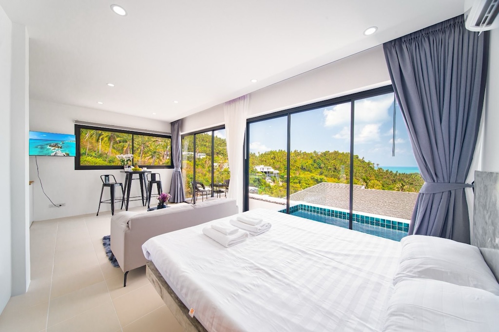 Emerald Bay View Samui Bed