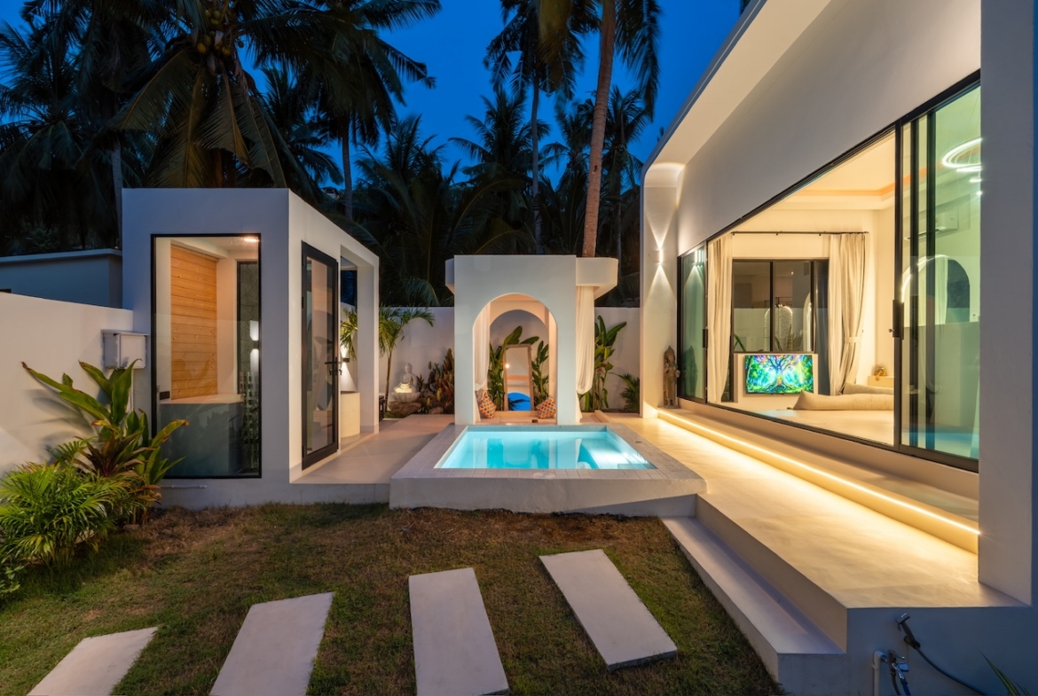 Eterno Villas Koh Phangan Outdoor Area Night