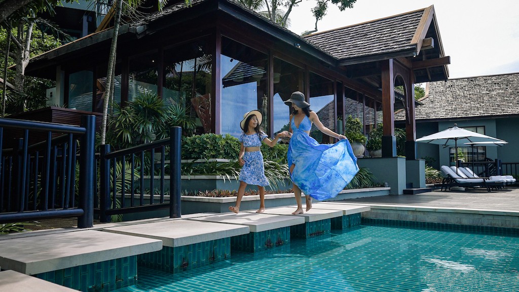Four Seasons The Estates Koh Samui Poolside Terrace
