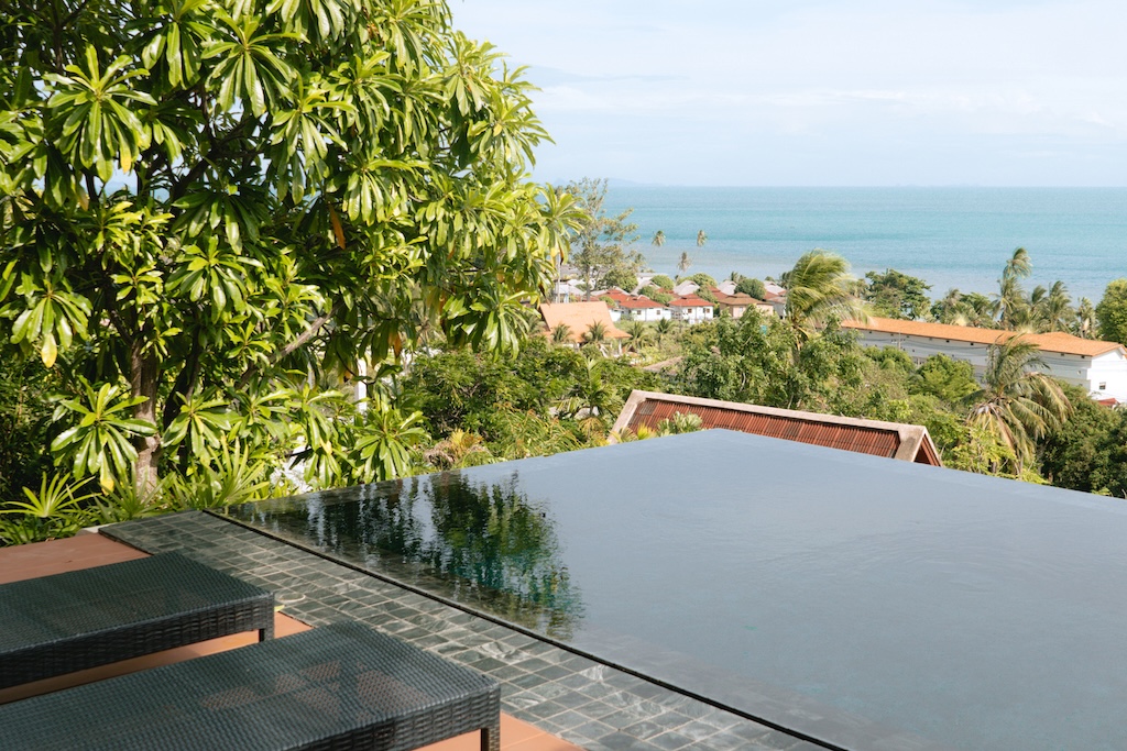 Hillside Property In Bang Po Pool