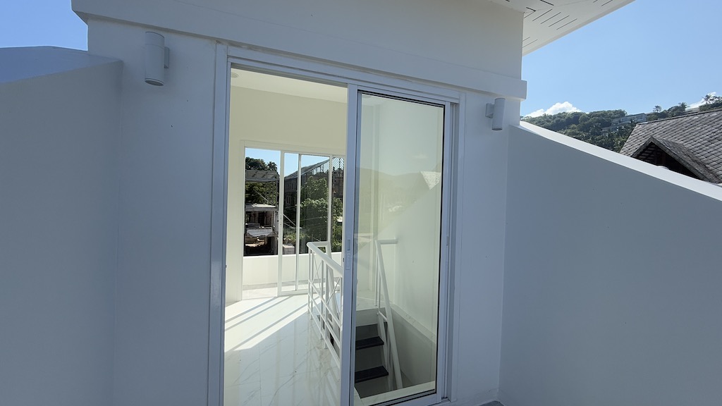House For Sale In Maenam Koh Samui Fooftop