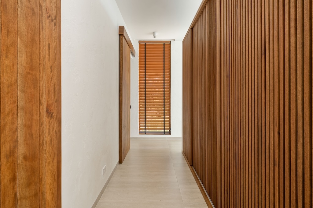 Istani Koh Samui Villa For Sale Wardrobe