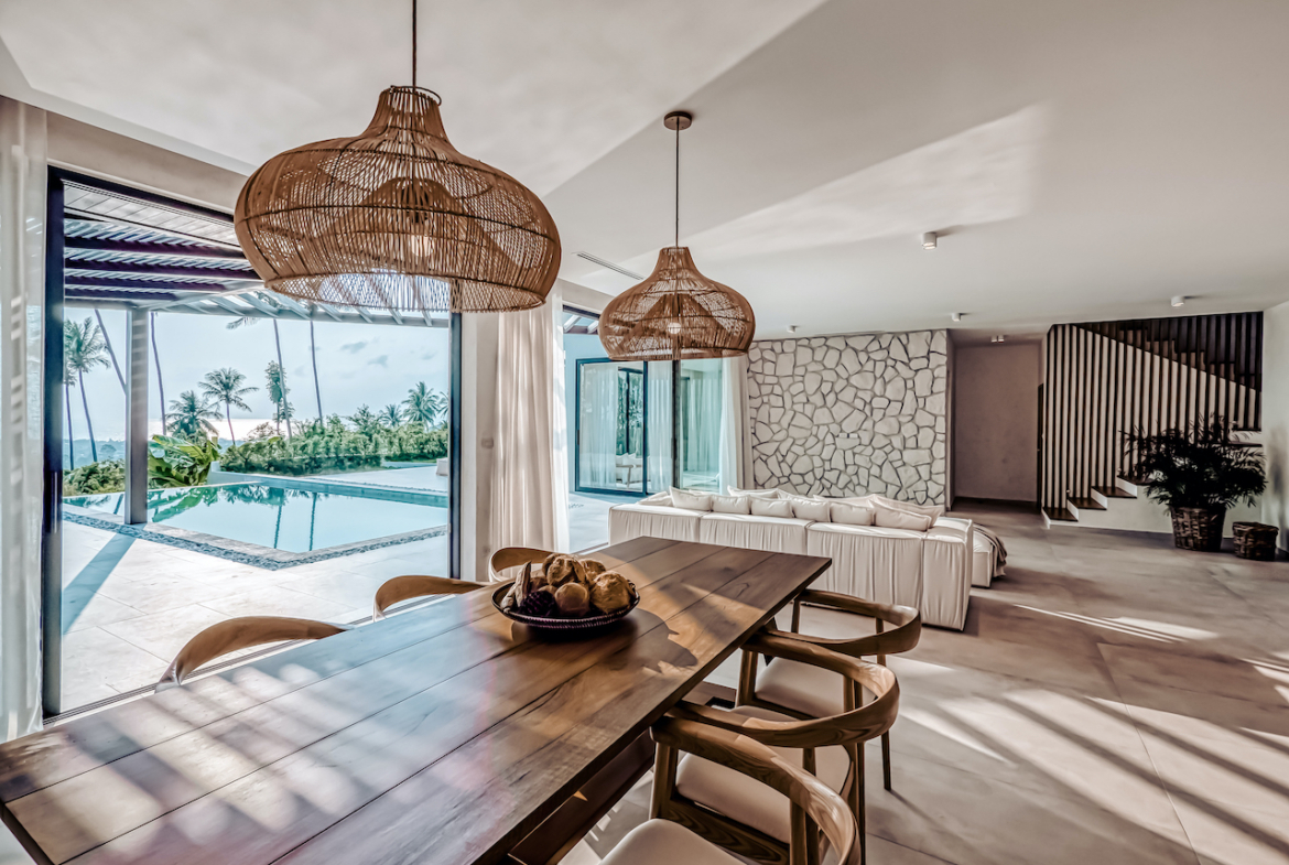 Istani Villas Ko Samui Dining Area