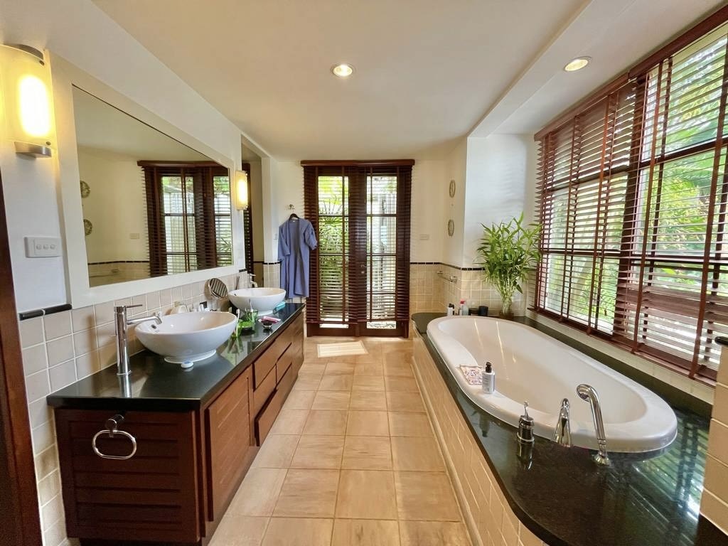Kanda Residence Villa Koh Samui Bath Tub