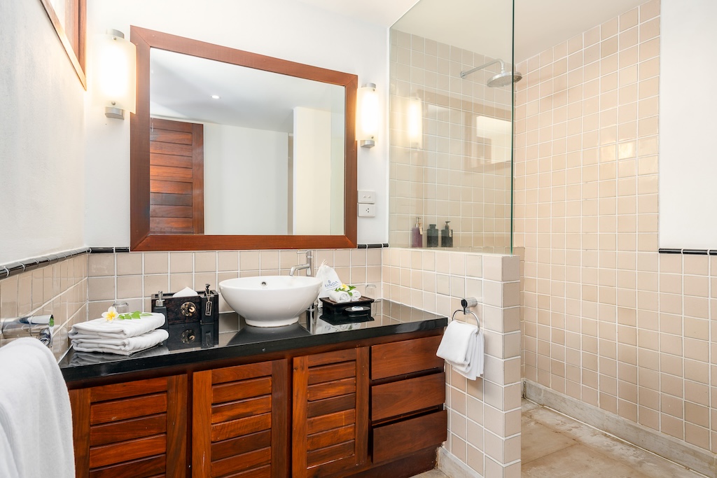 Kanda Villa Koh Samui Bathroom