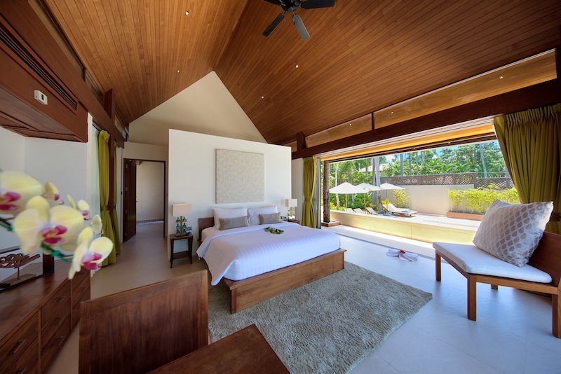 Ko Samui Beachfront Property Bedroom 3