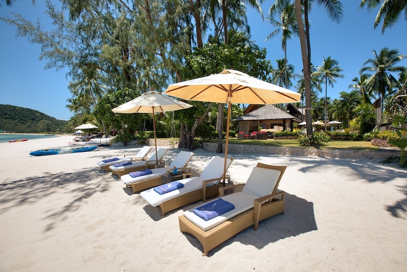 Ko Samui Beachfront Property Sun Loungers
