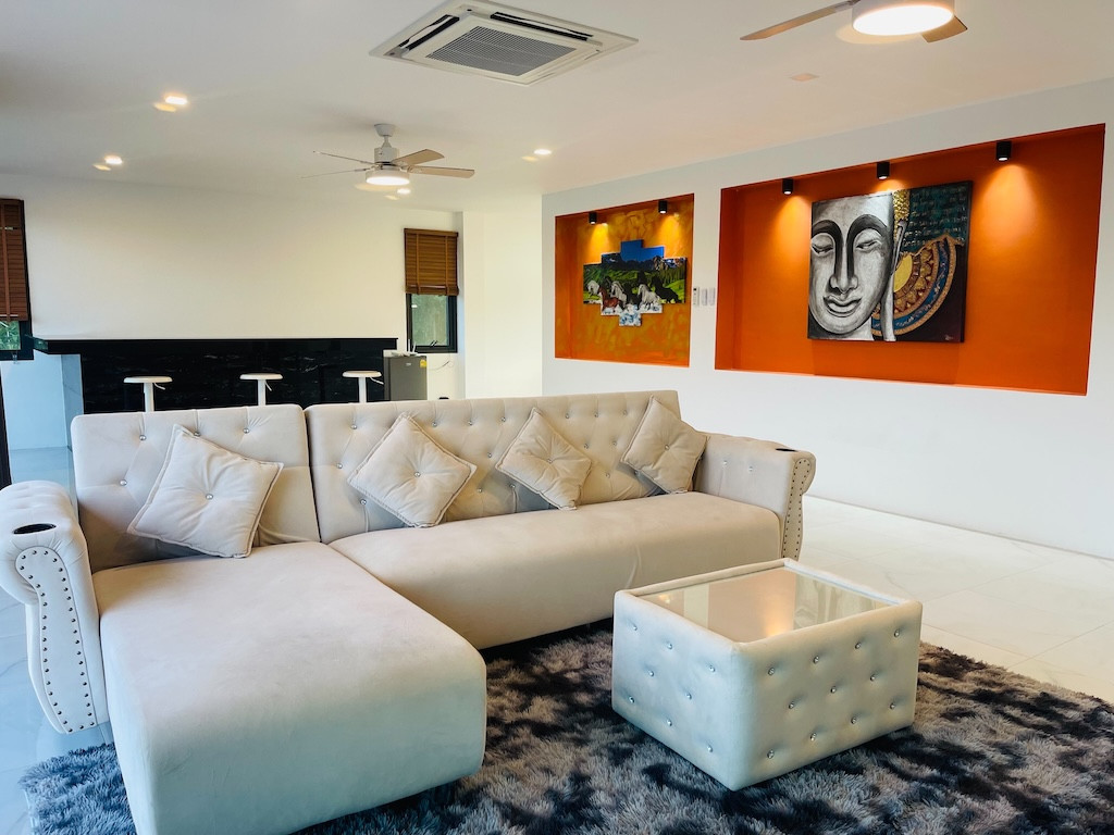 Ko Samui Bophut Property For Sale Sofa