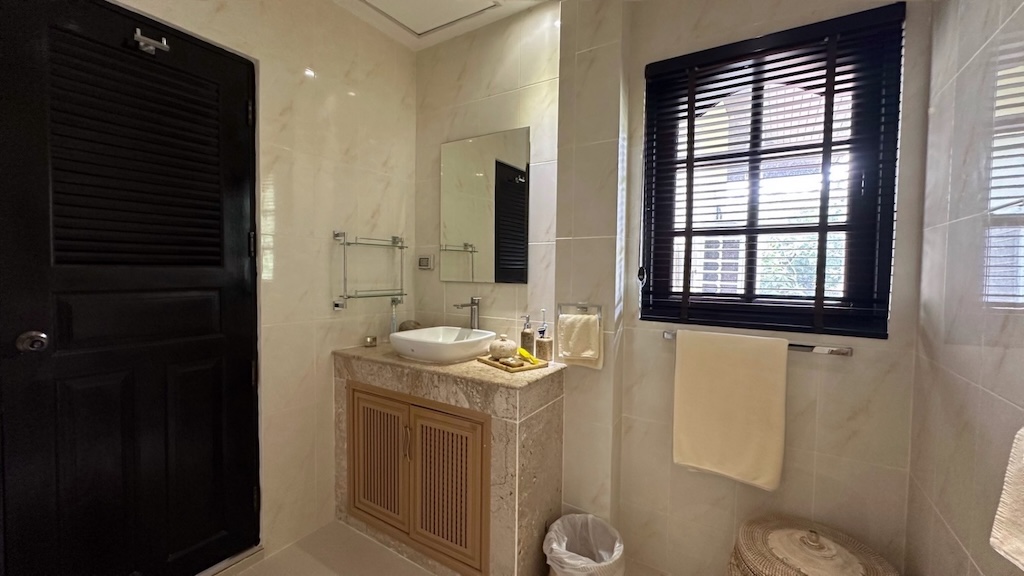 Ko Samui Bophut Property For Sale Bathroom